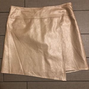 Chelsea & Violet Faux Leather Mini Skirt Sz M